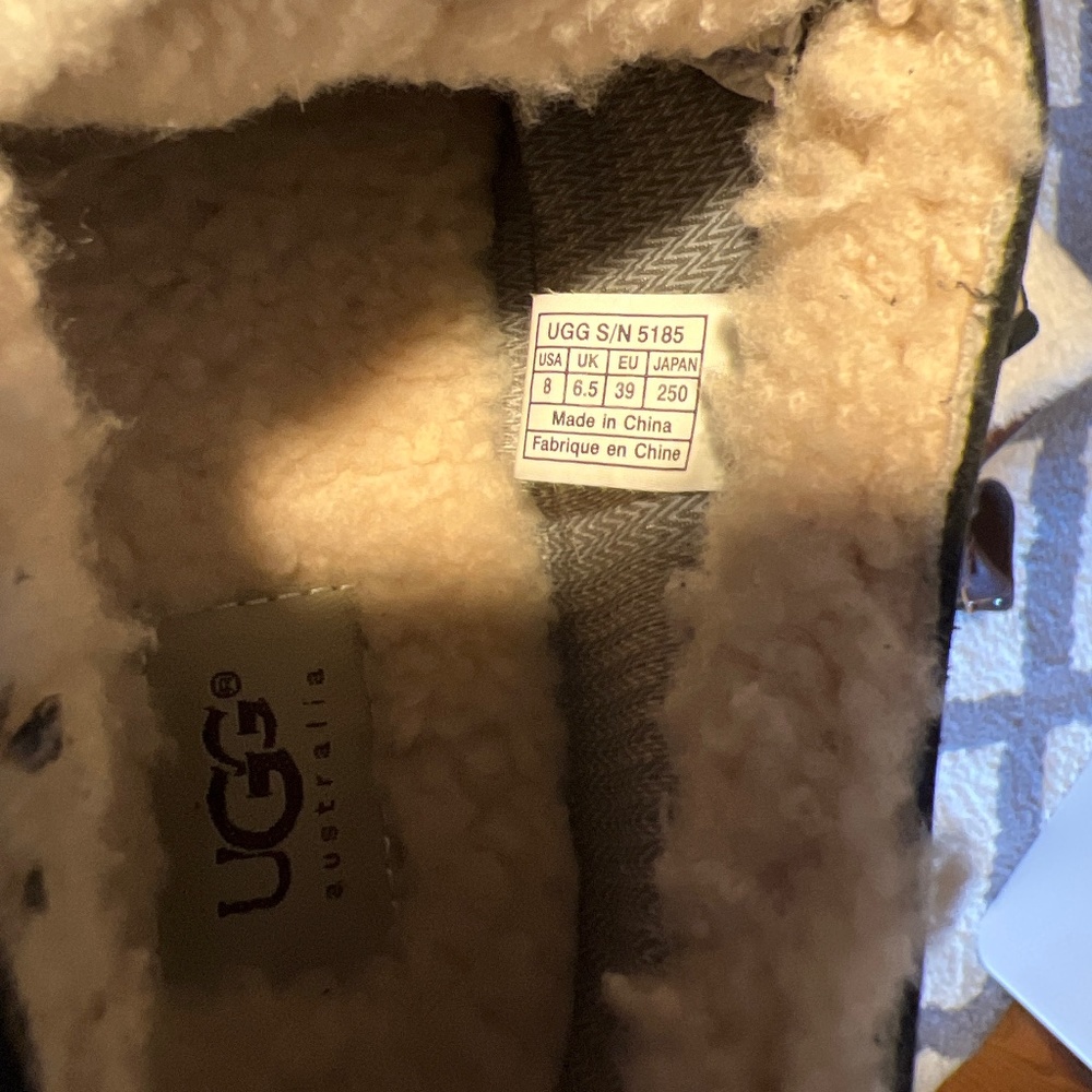 Ugg Boots Black Size 8 - Picture 6 of 7